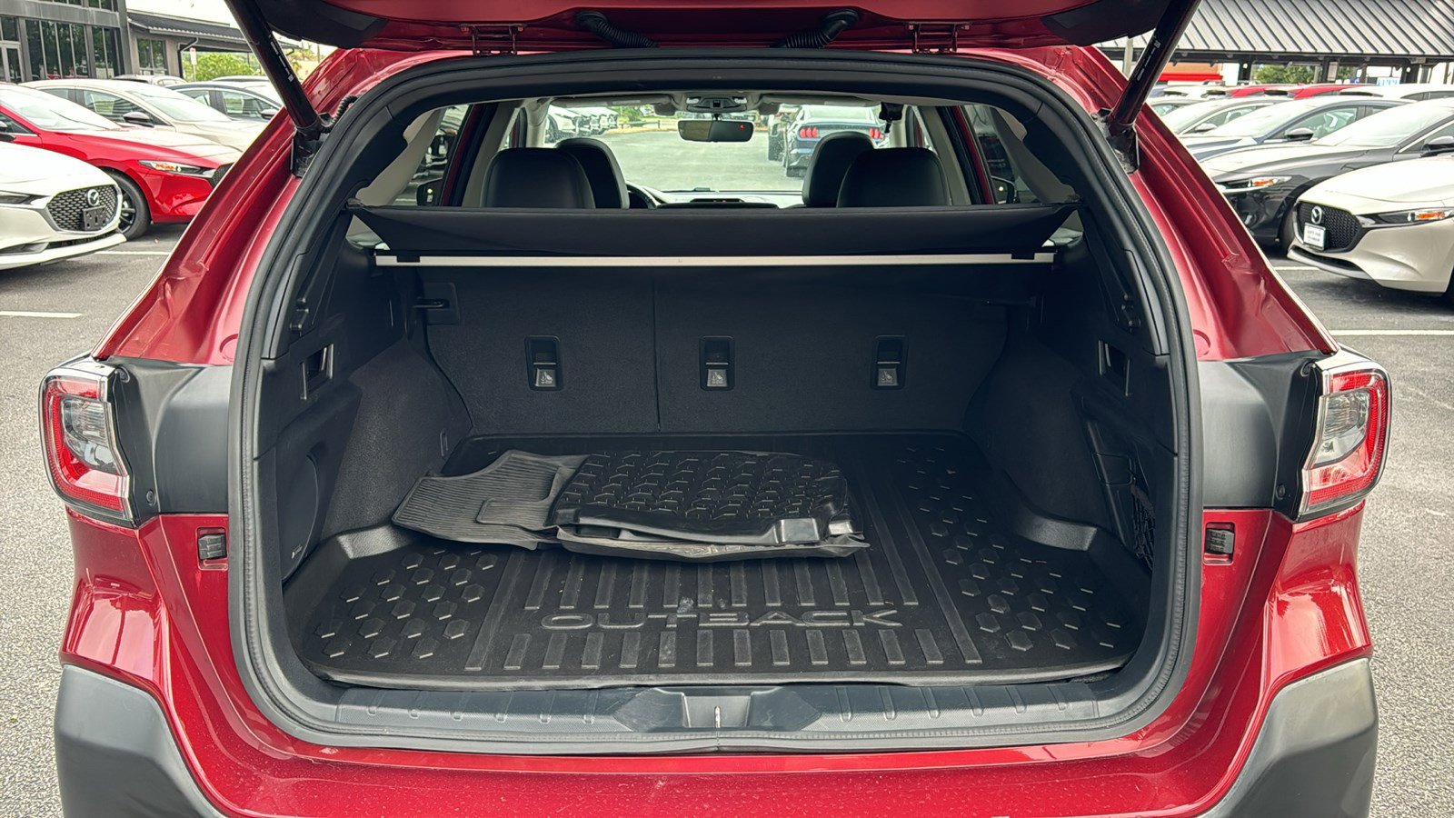 2021 Subaru Outback Limited - Photo 19