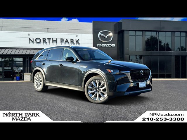 2026 Mazda CX-90 Preferred Package's photo