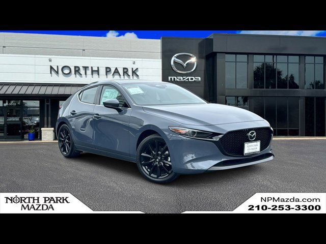 2026 Mazda CX-3 Premium MT 5-Door SKYACTIV's photo