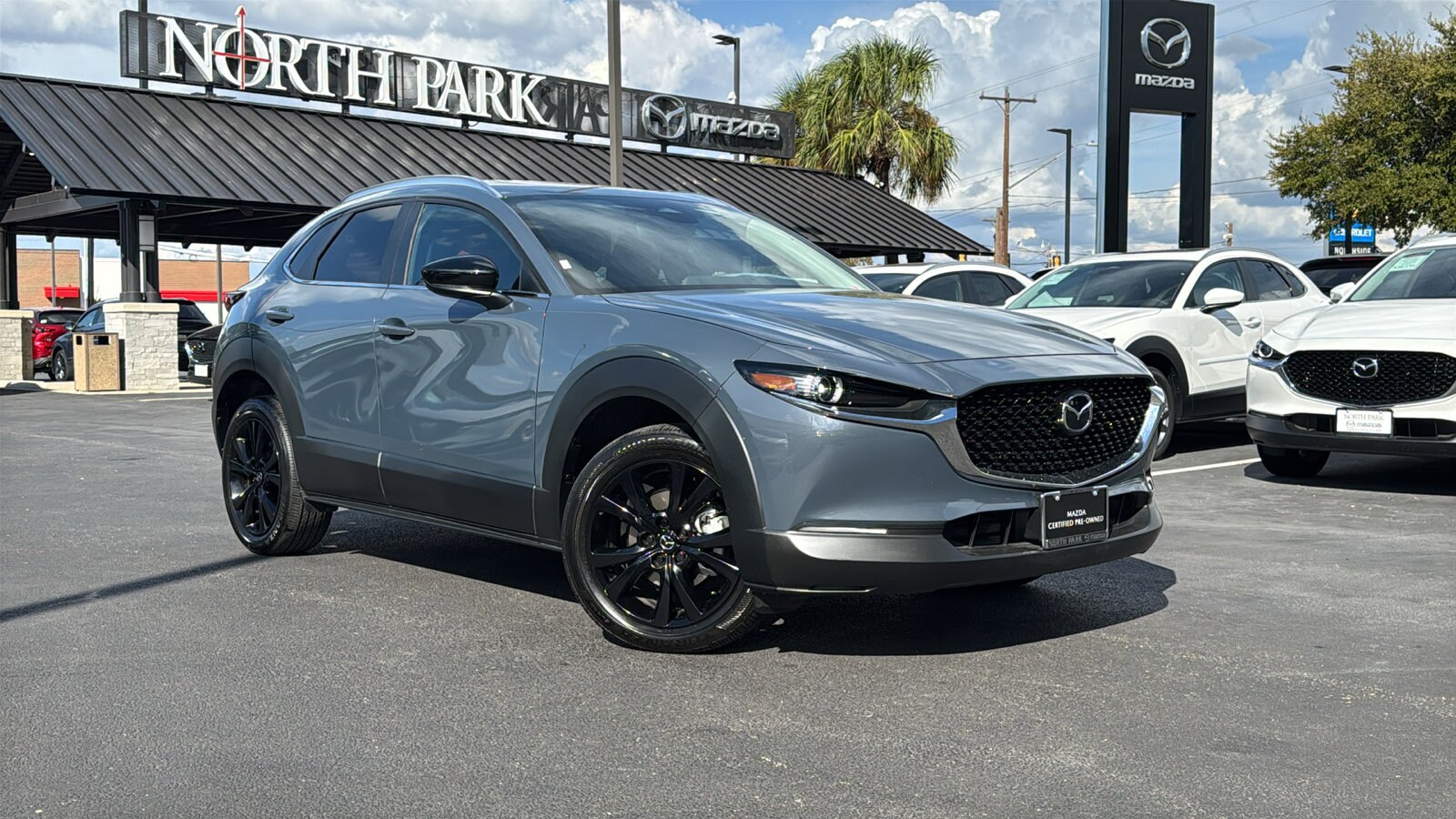 2025 Mazda CX-30 2.5 S Carbon photo 2