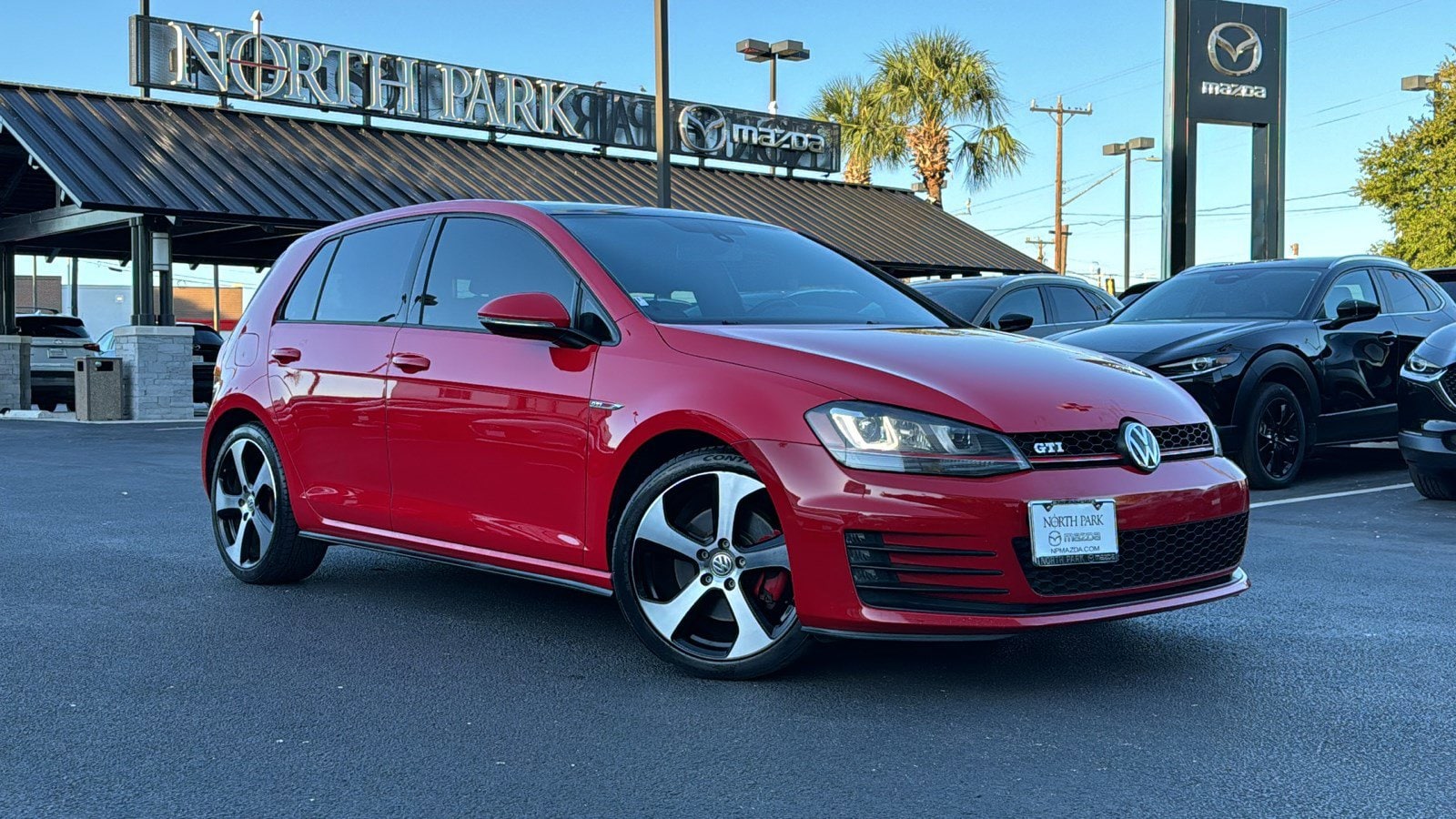 Used 2015 Volkswagen Golf GTI SE with VIN 3VW4T7AU7FM007758 for sale in San Antonio, TX