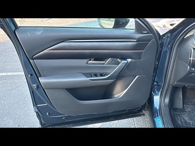 2025 Mazda CX-50 Premium Plus - Photo 11