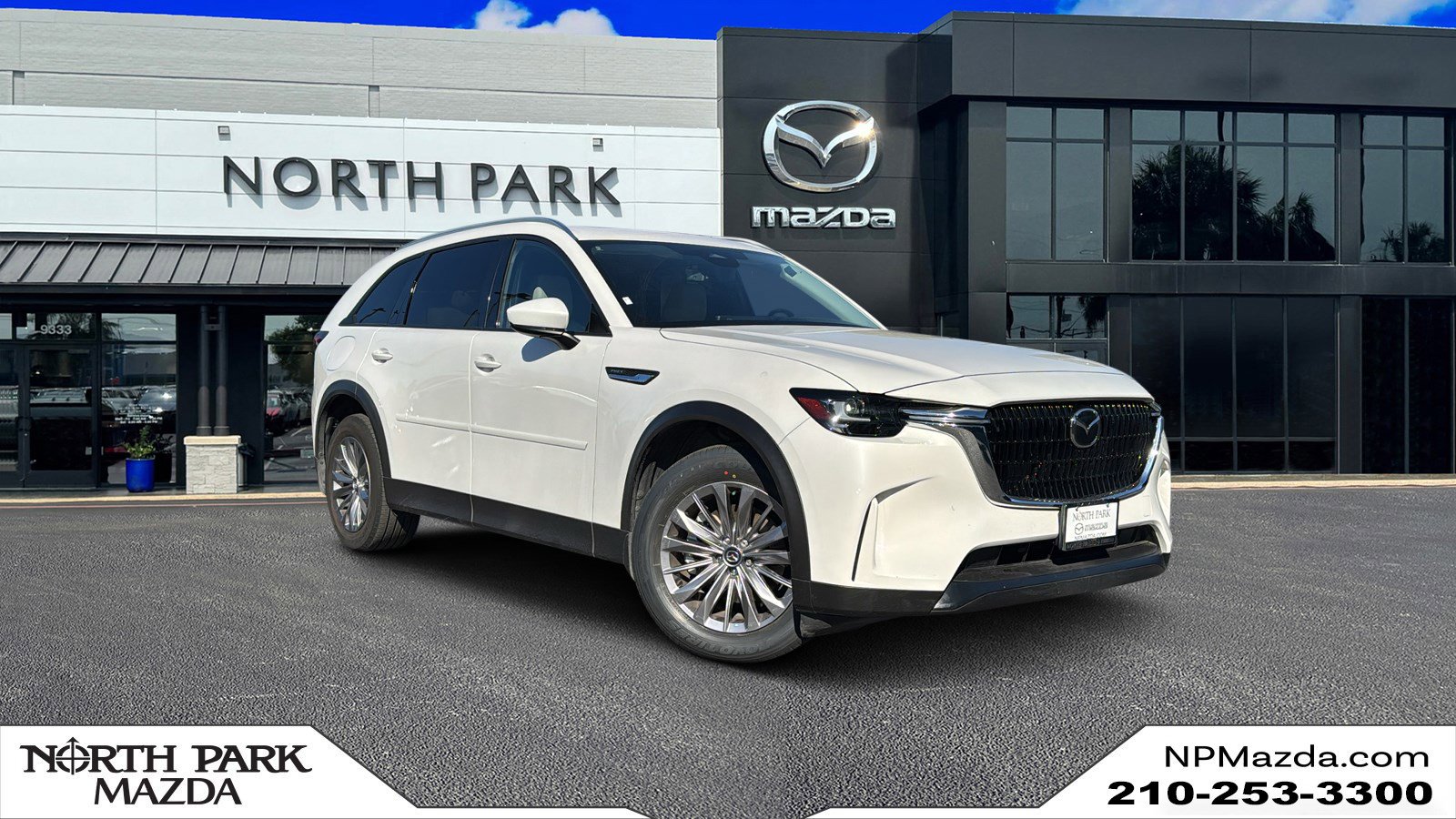 2024 Mazda CX-90 Preferred Package's photo