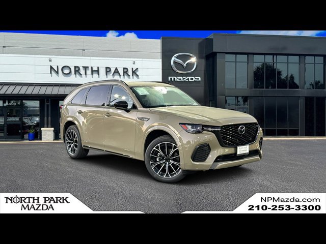 2026 Mazda CX-70 Premium Package's photo