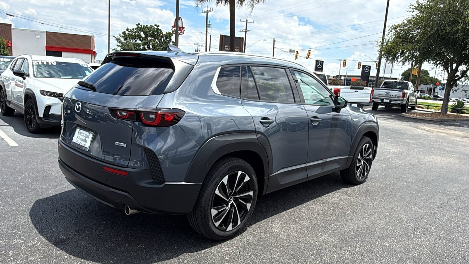 2025 Mazda CX-50 Premium Plus - Photo 8