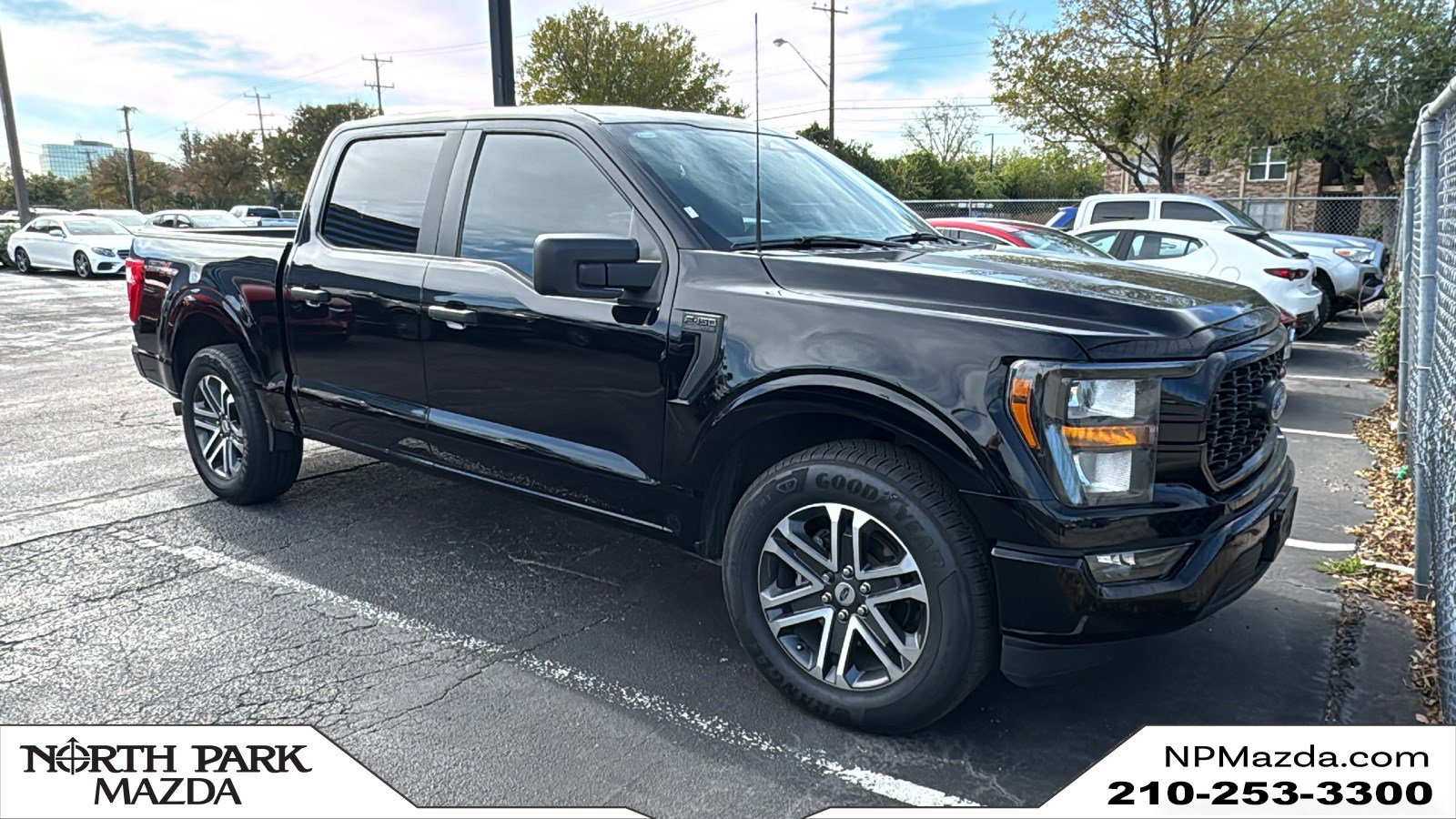 2023 Ford F-150 XL's photo