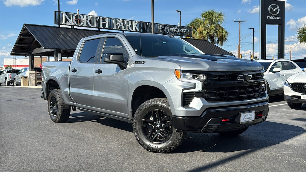 Used 2023 Chevrolet Silverado 1500 LT Trail Boss Truck Crew Cab