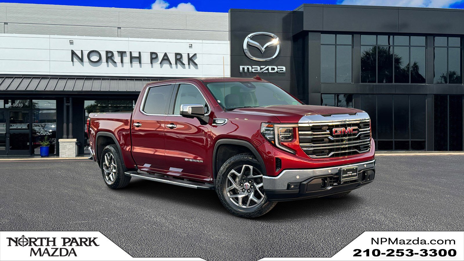 2022 GMC Sierra 4WD Crew Cab Standard Box SLT's photo