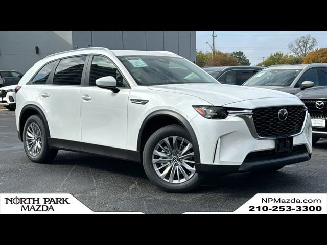2026 Mazda CX-90 Select Package's photo