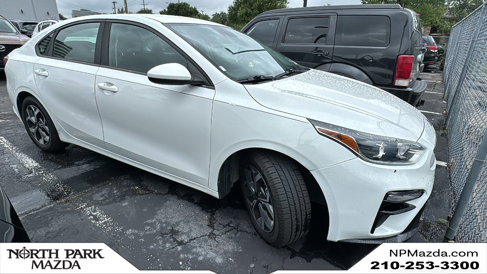 2019 Kia Forte LXS AT's photo