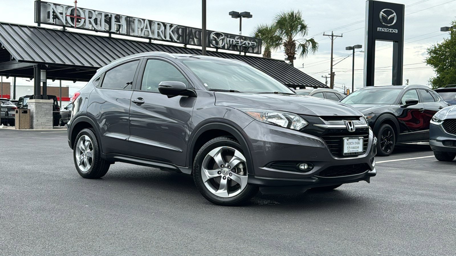 Used 2017 Honda HR-V EX-L with VIN 3CZRU5H70HM700260 for sale in San Antonio, TX