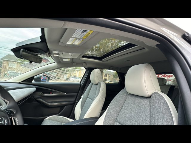 2026 Mazda CX-30 Aire Edition - Photo 15