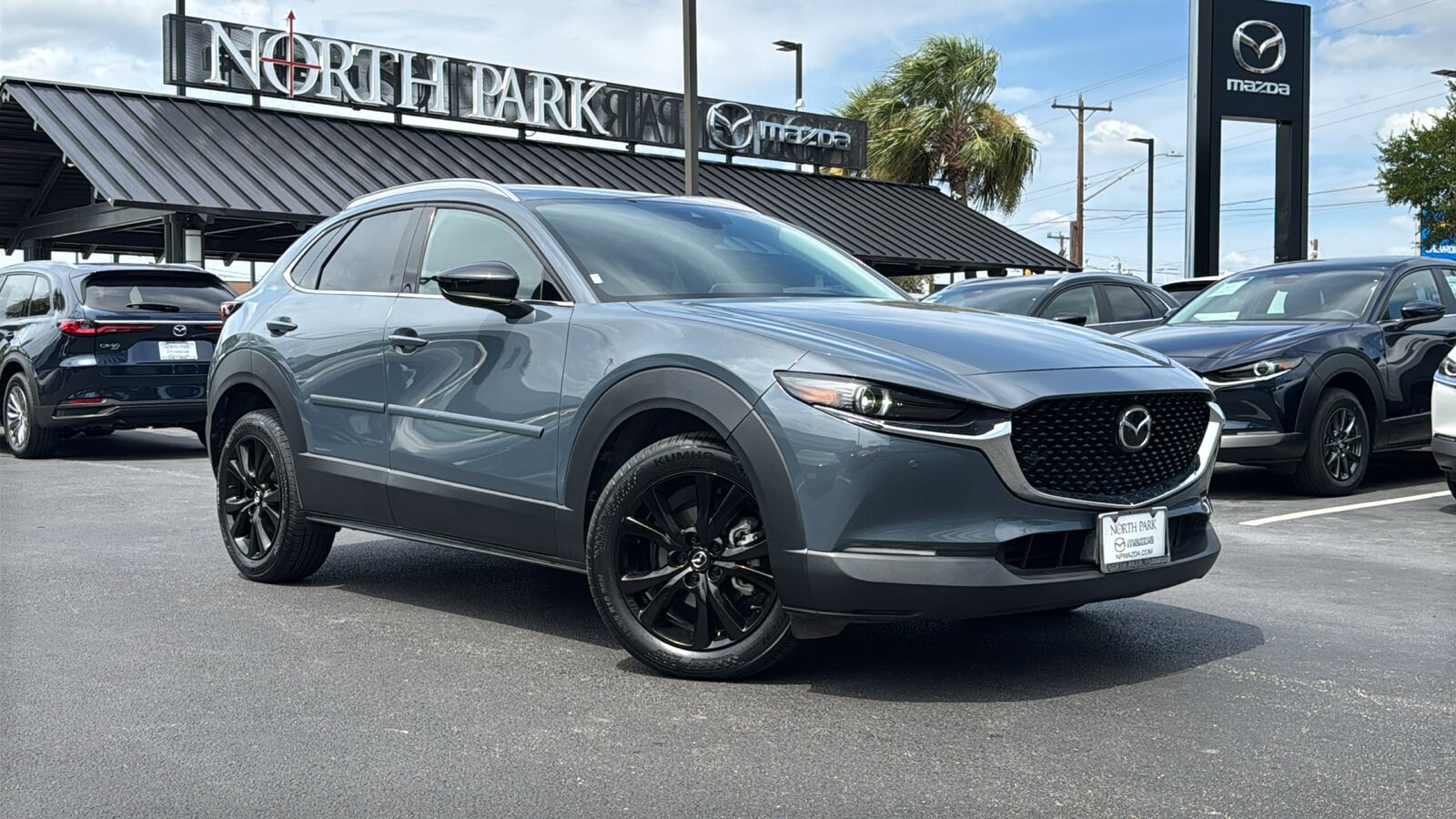 2023 Mazda CX-30 2.5 Turbo Premium Plus photo 2