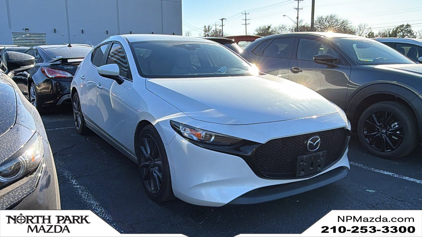 2019 Mazda Mazda3 Base's photo