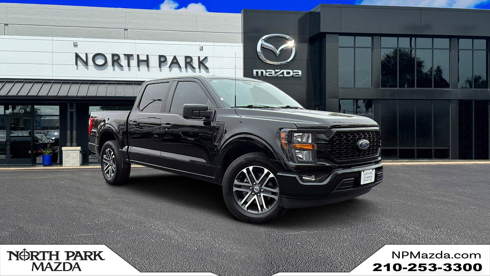 2023 Ford F-150 XL's photo