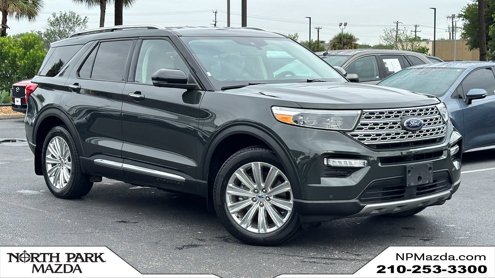 2022 Ford Explorer Limited HEV 4WD's photo