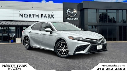 2021 Toyota Camry SE Sedan