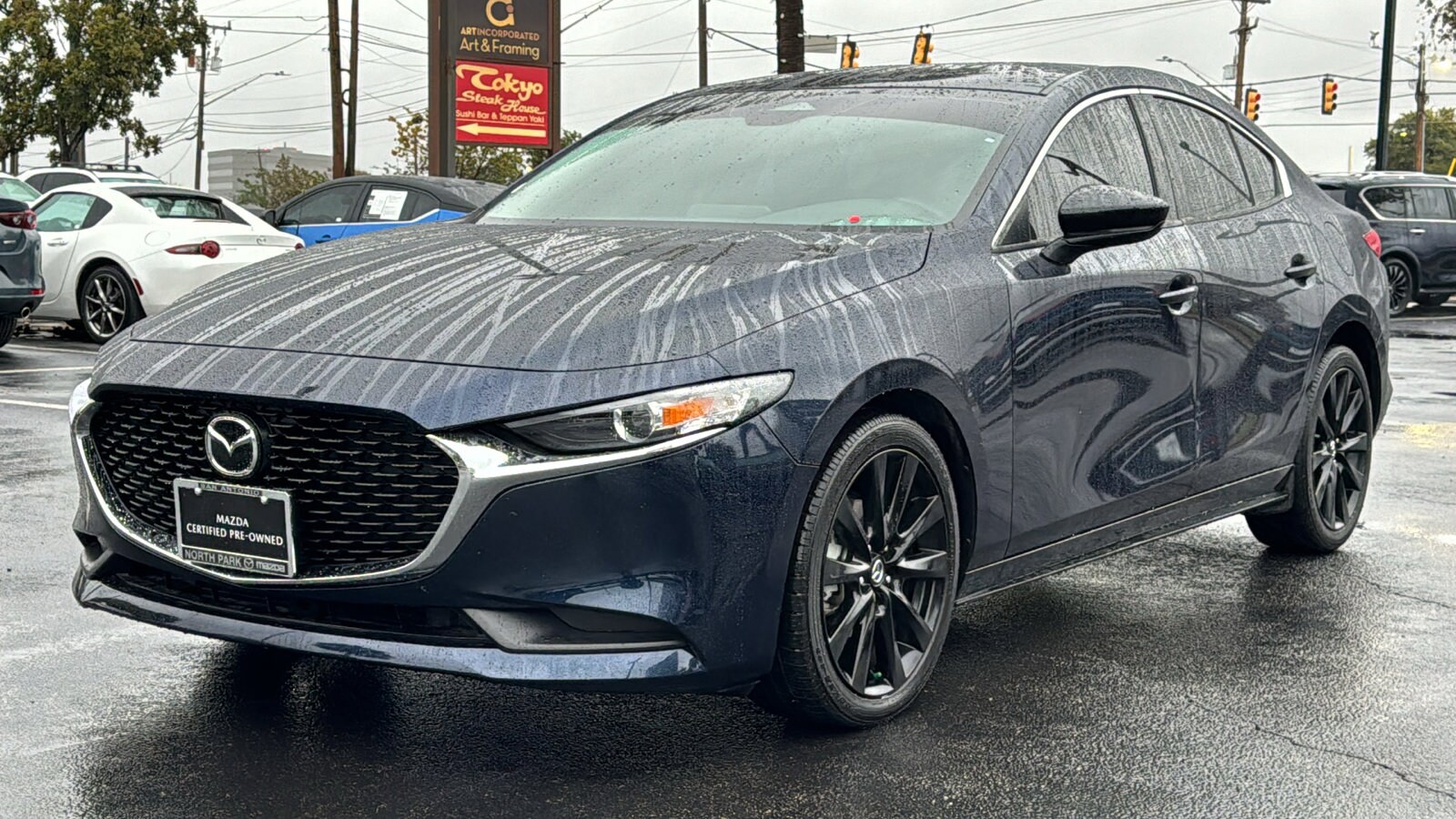 2025 Mazda Mazda3 2.5 Select Sport photo 3