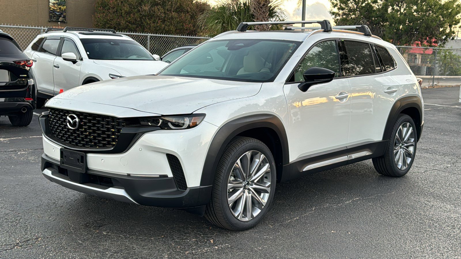 2026 Mazda CX-50 2.5 Turbo photo 3