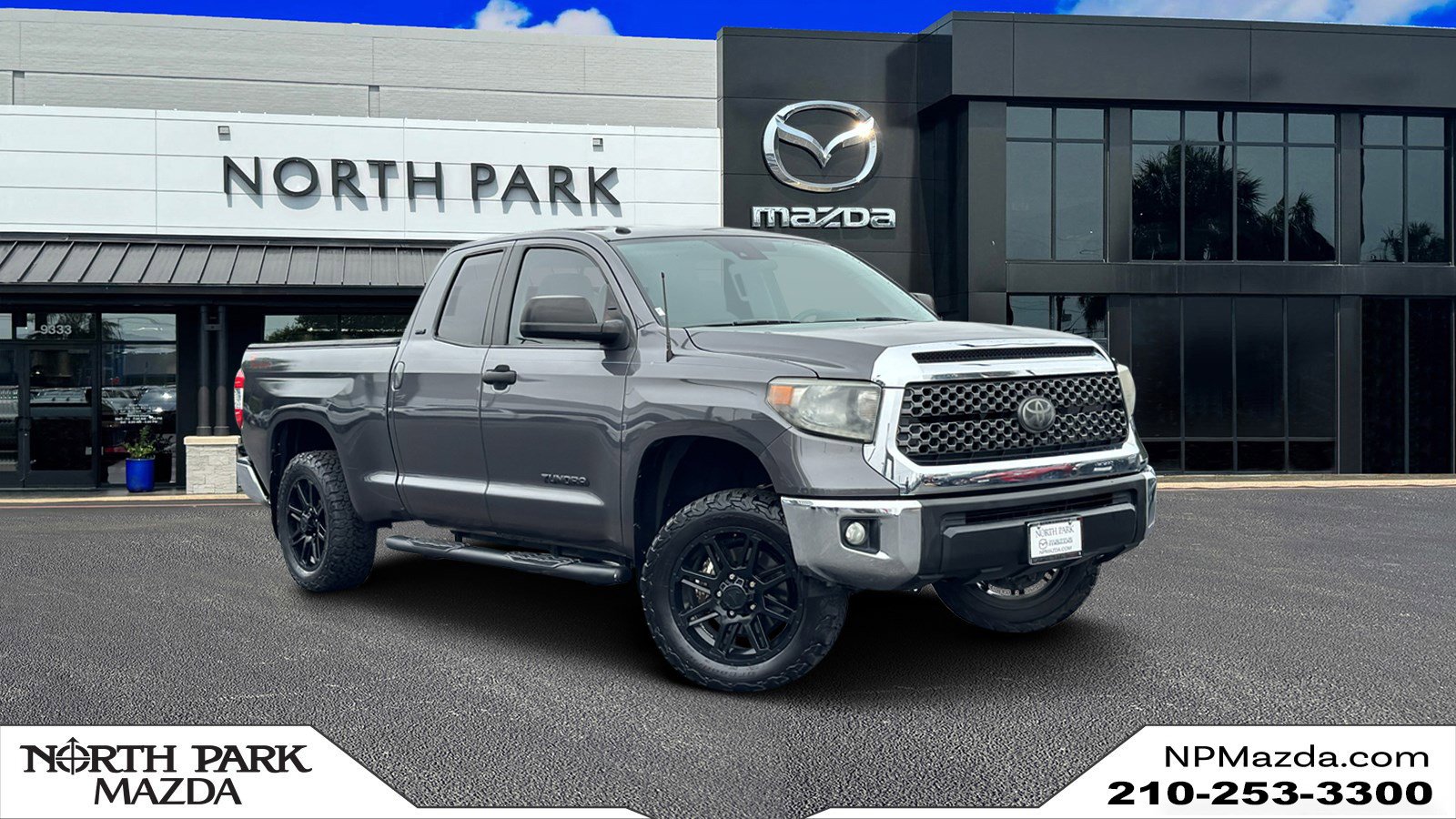 2018 Toyota Tundra SR5 4.6L Double Cab Standard Bed's photo