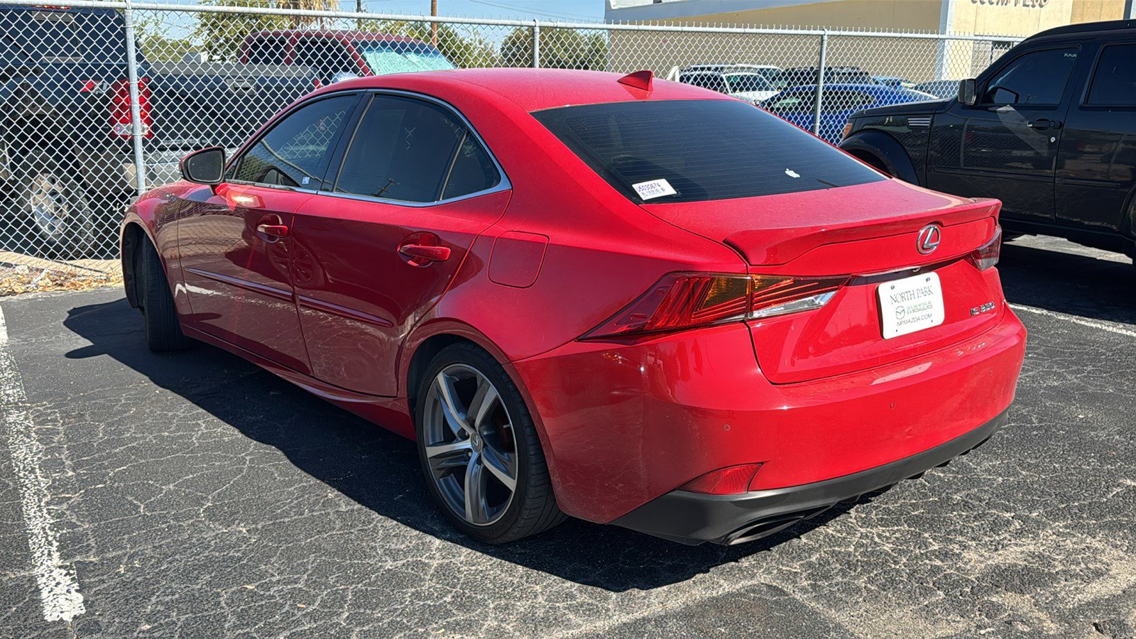 2017 Lexus IS 350 photo 2