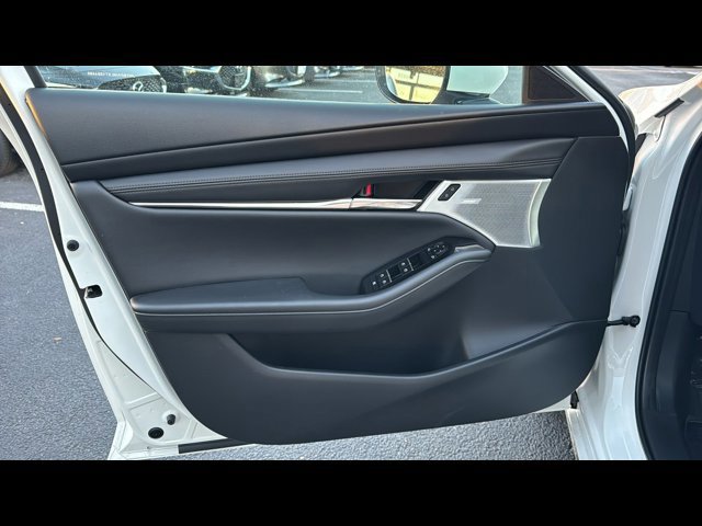 2026 Mazda Mazda3 Premium - Photo 11