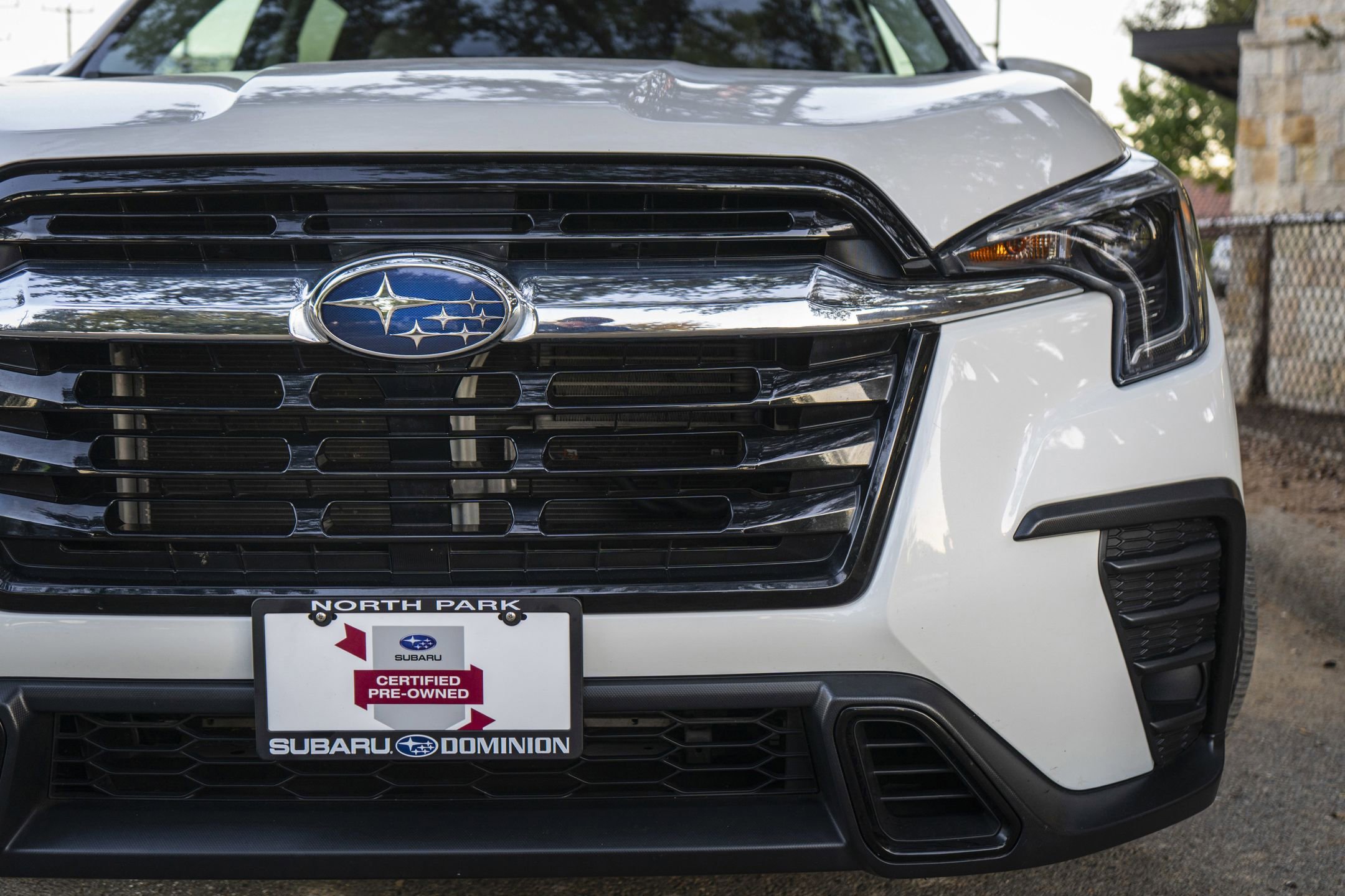 2025 Subaru Ascent Premium photo 3