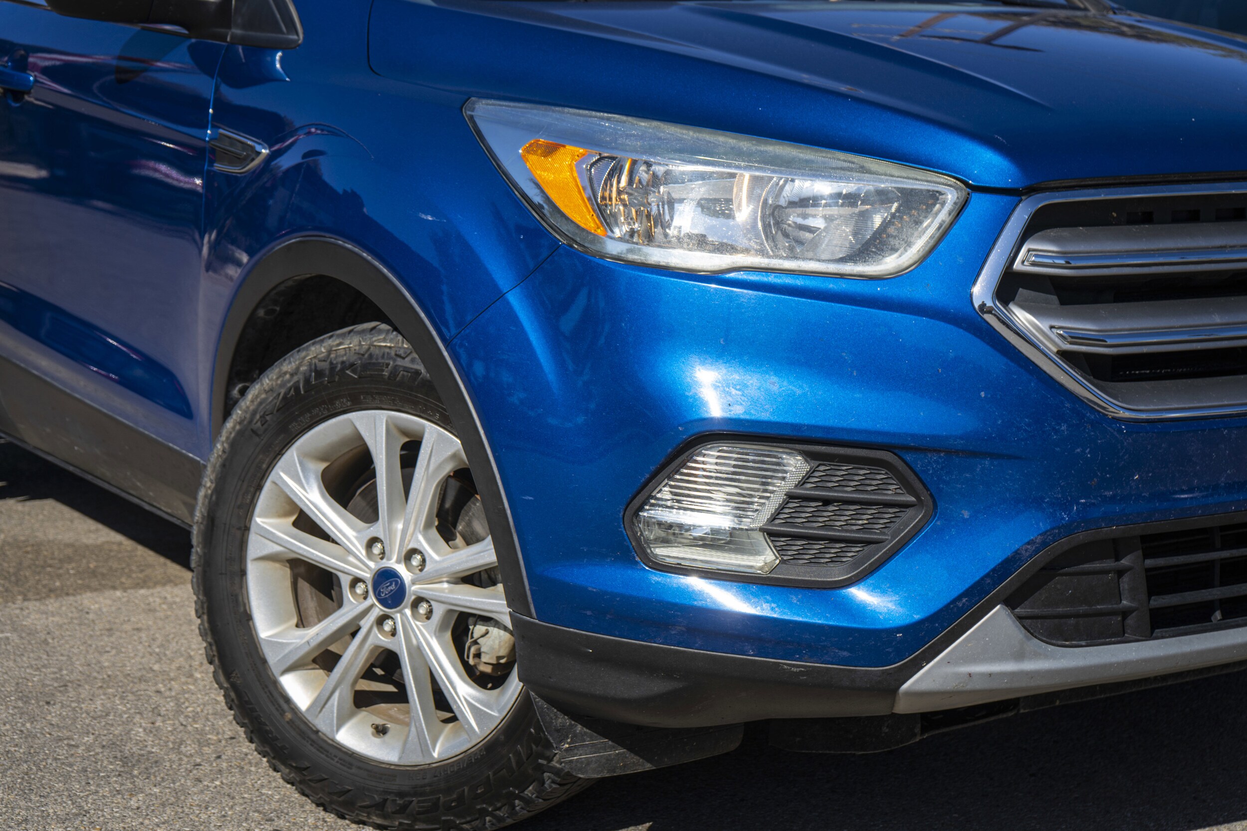 2017 Ford Escape SE photo 2