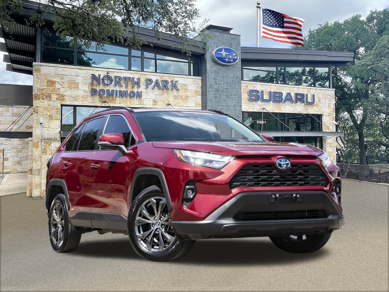 2022 Toyota RAV4 XLE Premium's photo