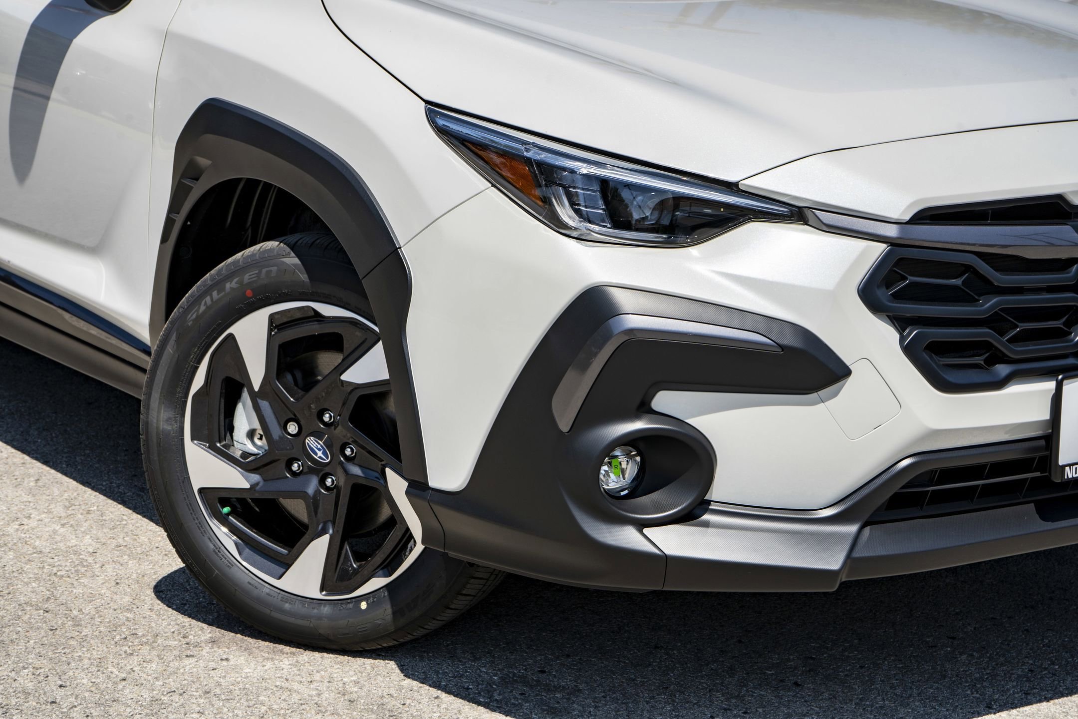 2025 Subaru Crosstrek Limited photo 2