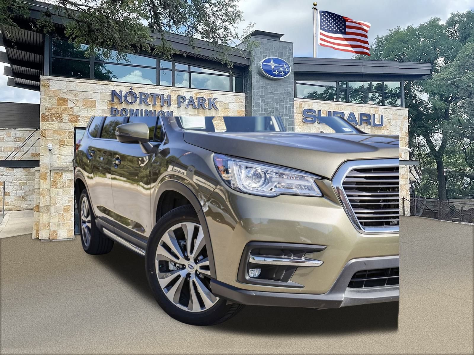 2022 Subaru Ascent Limited photo 2