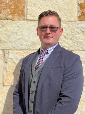 Staff member Daryl Hurley from e999b0402da3