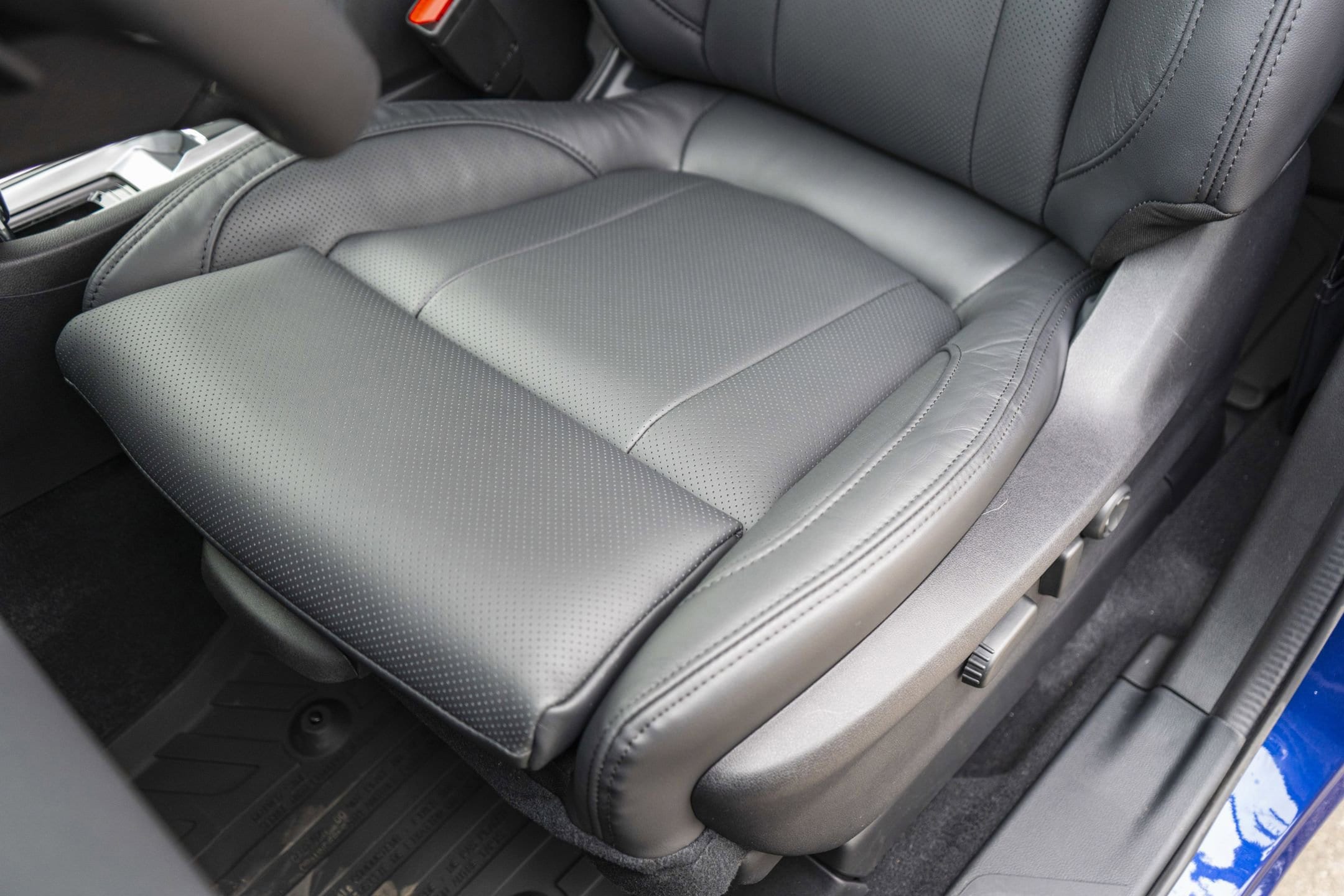 2026 Subaru Ascent Touring - Photo 10