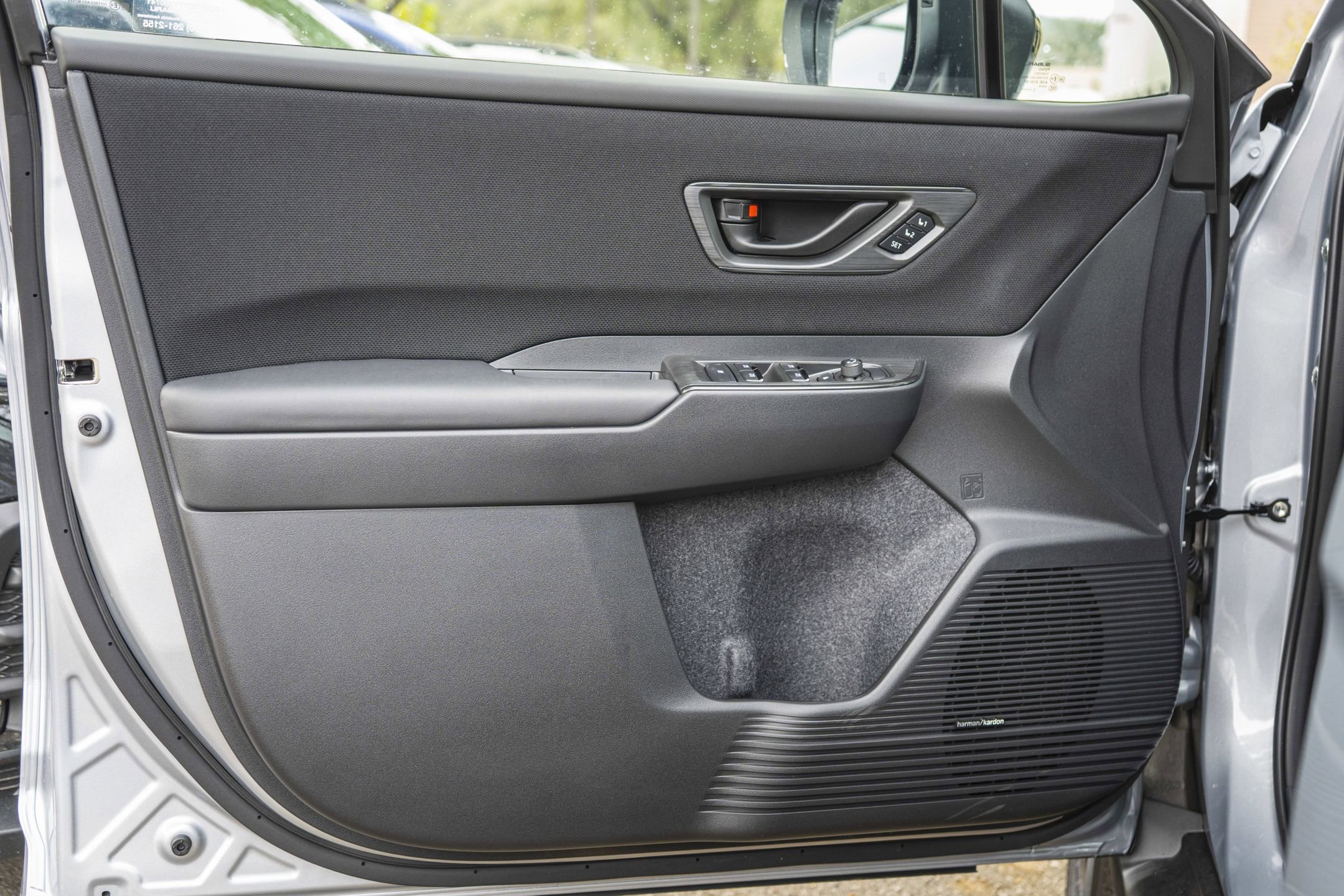 2026 Subaru Outback Limited - Photo 11