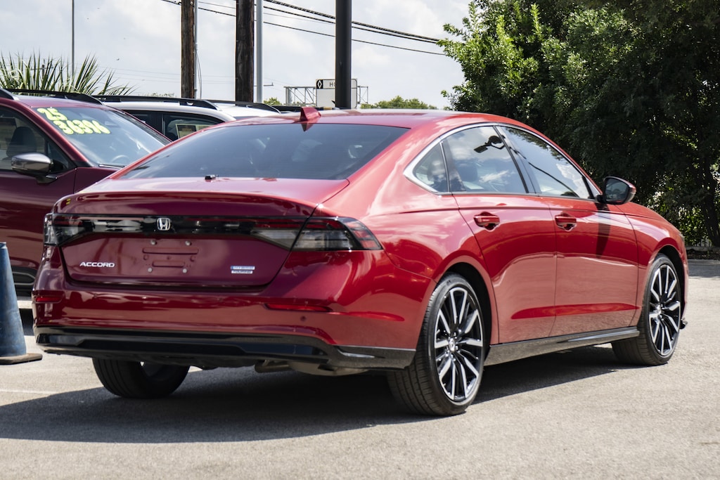 Used 2024 Honda Accord Hybrid Touring Sedan