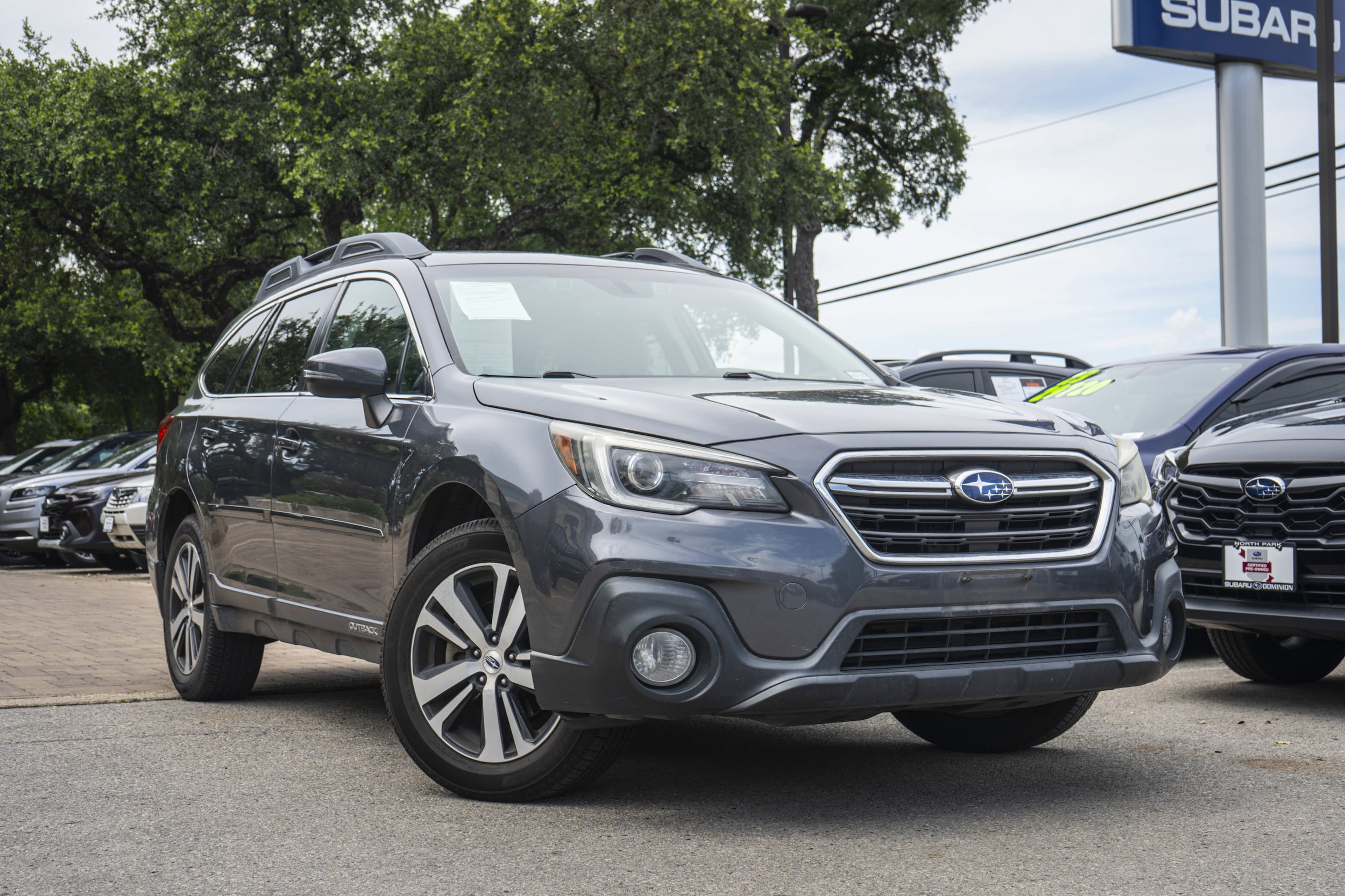2018 Subaru Outback 2.5i Limited's photo