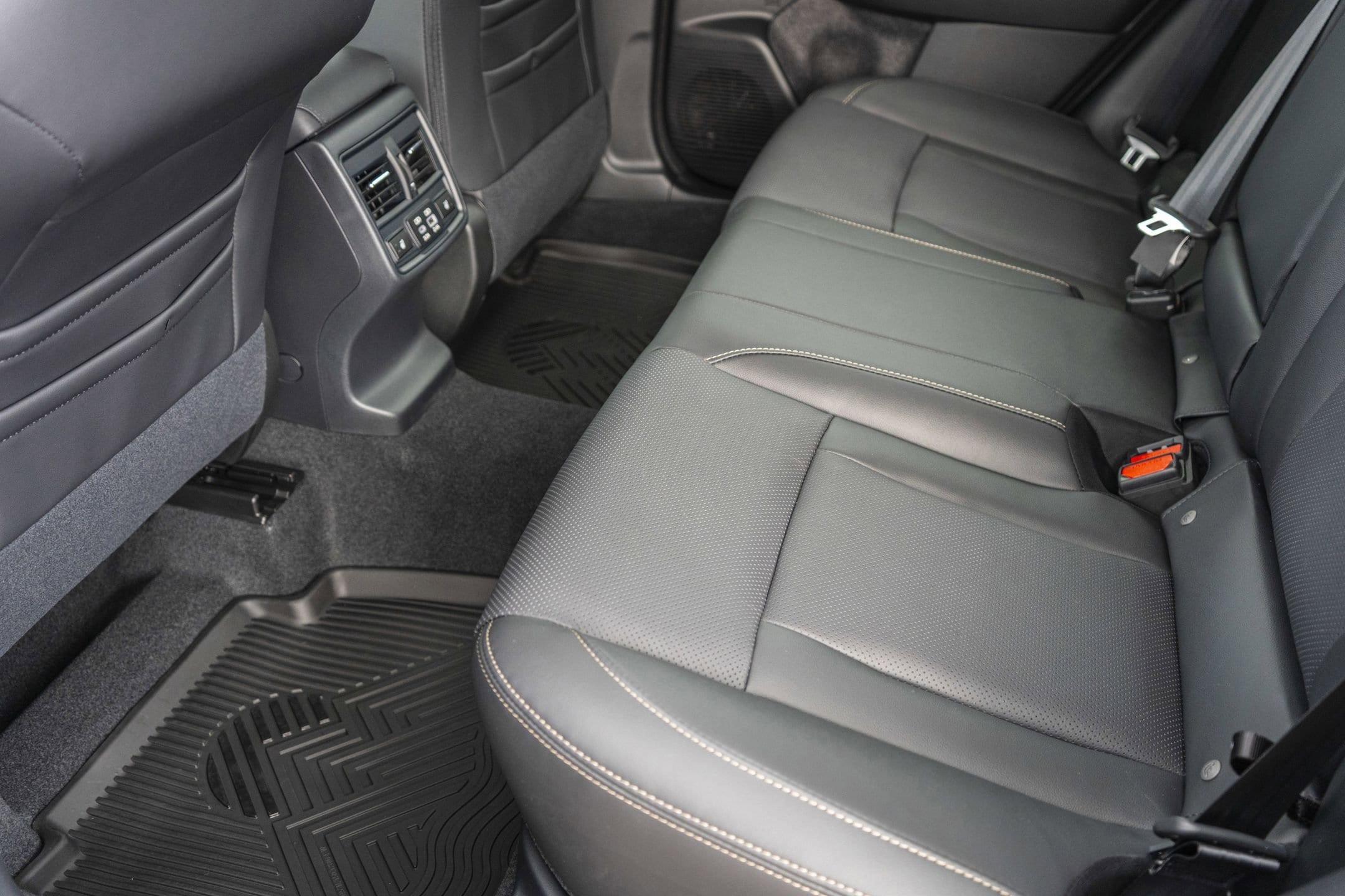 2026 Subaru Outback Limited - Photo 25