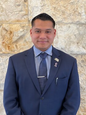 Staff member Paul Avalos from e999b0402da3