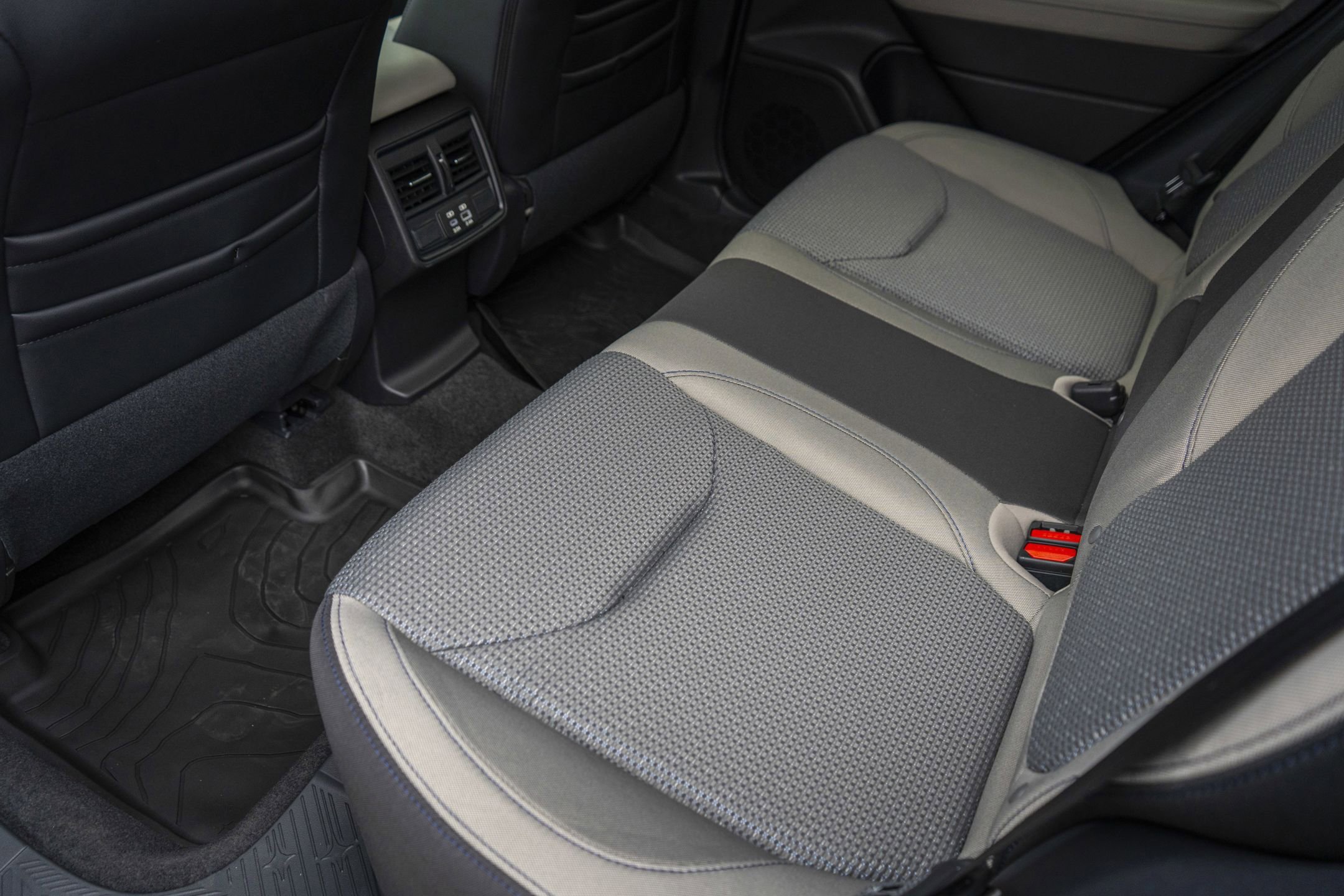 2026 Subaru Forester Premium - Photo 26