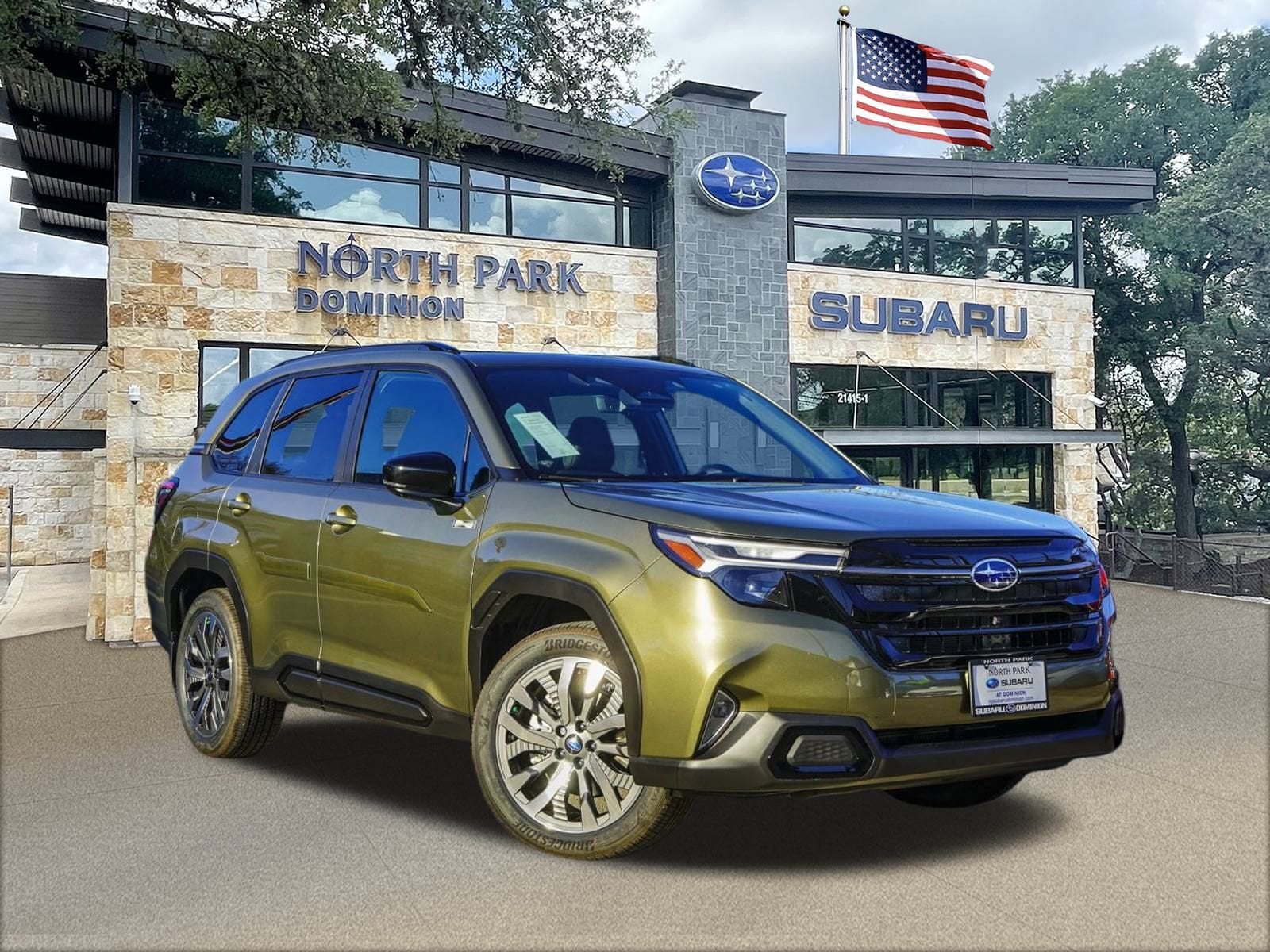 2025 Subaru Forester Touring's photo