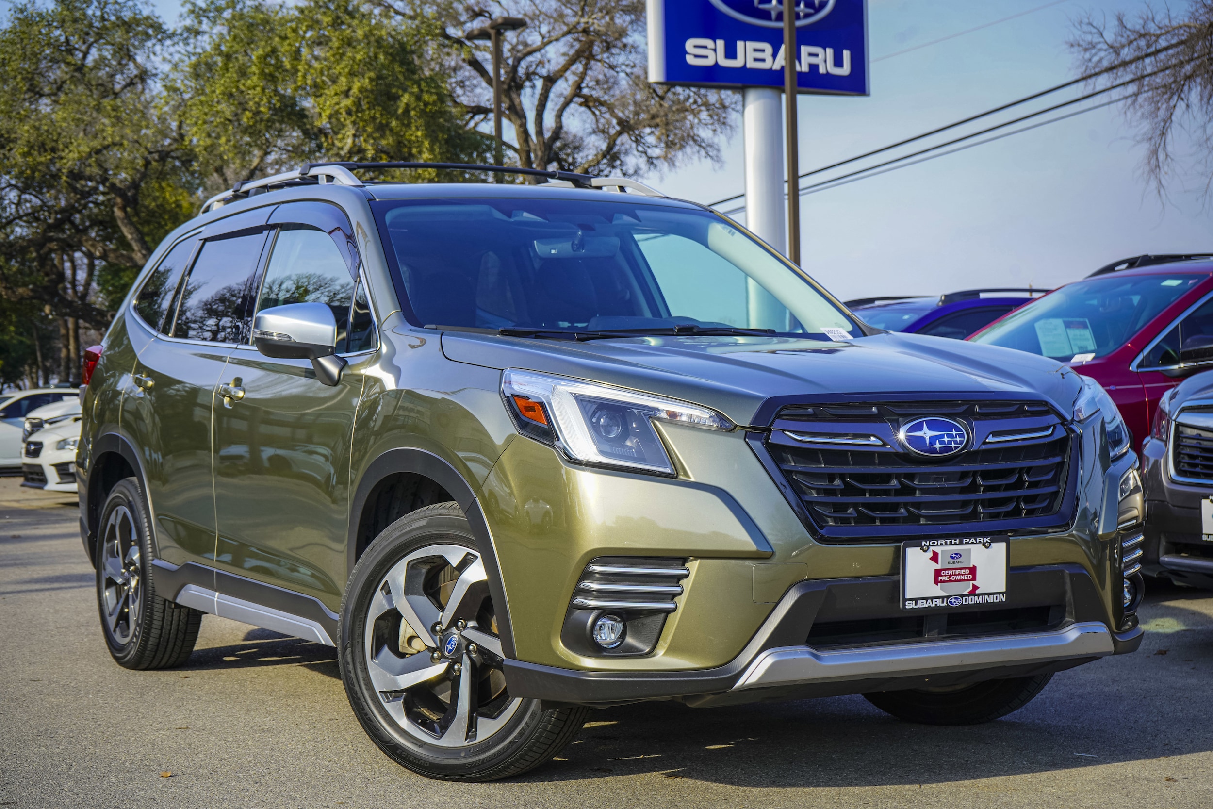 2023 Subaru Forester Touring's photo