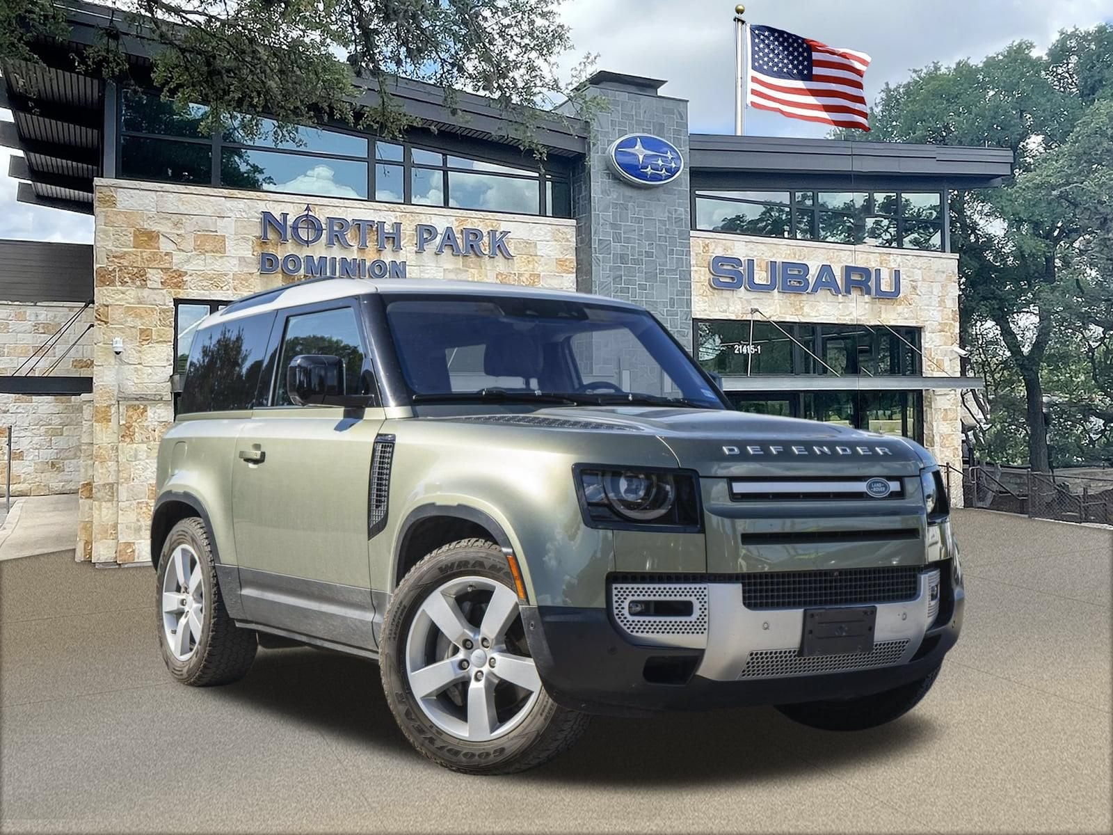 2021 Land Rover Defender First Edition's photo