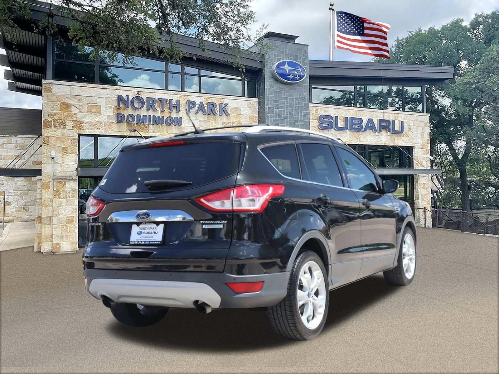 2015 Ford Escape Titanium photo 4