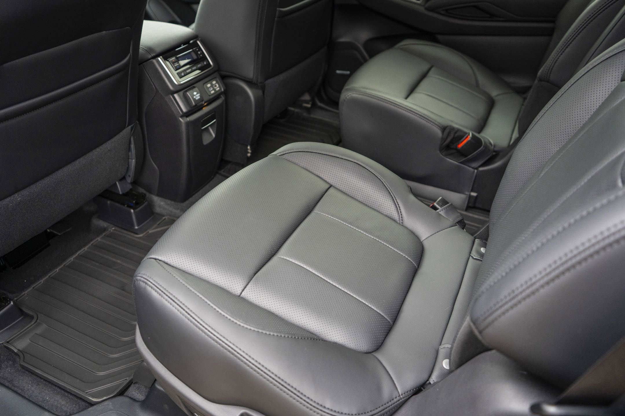 2026 Subaru Ascent Touring - Photo 26