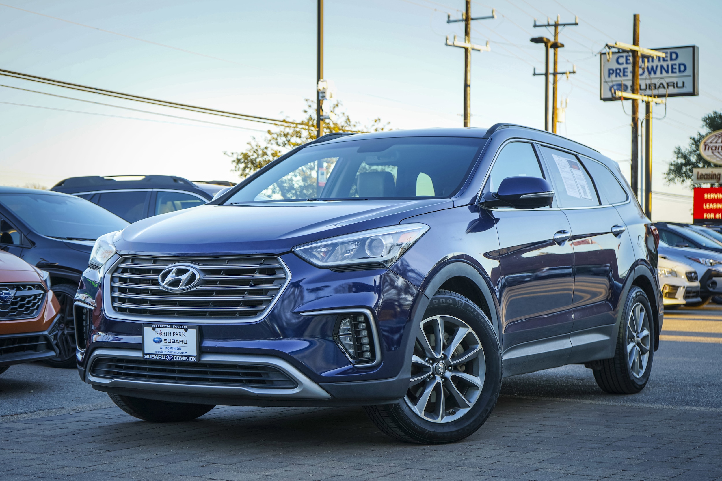 2018 Hyundai Santa Fe SE's photo