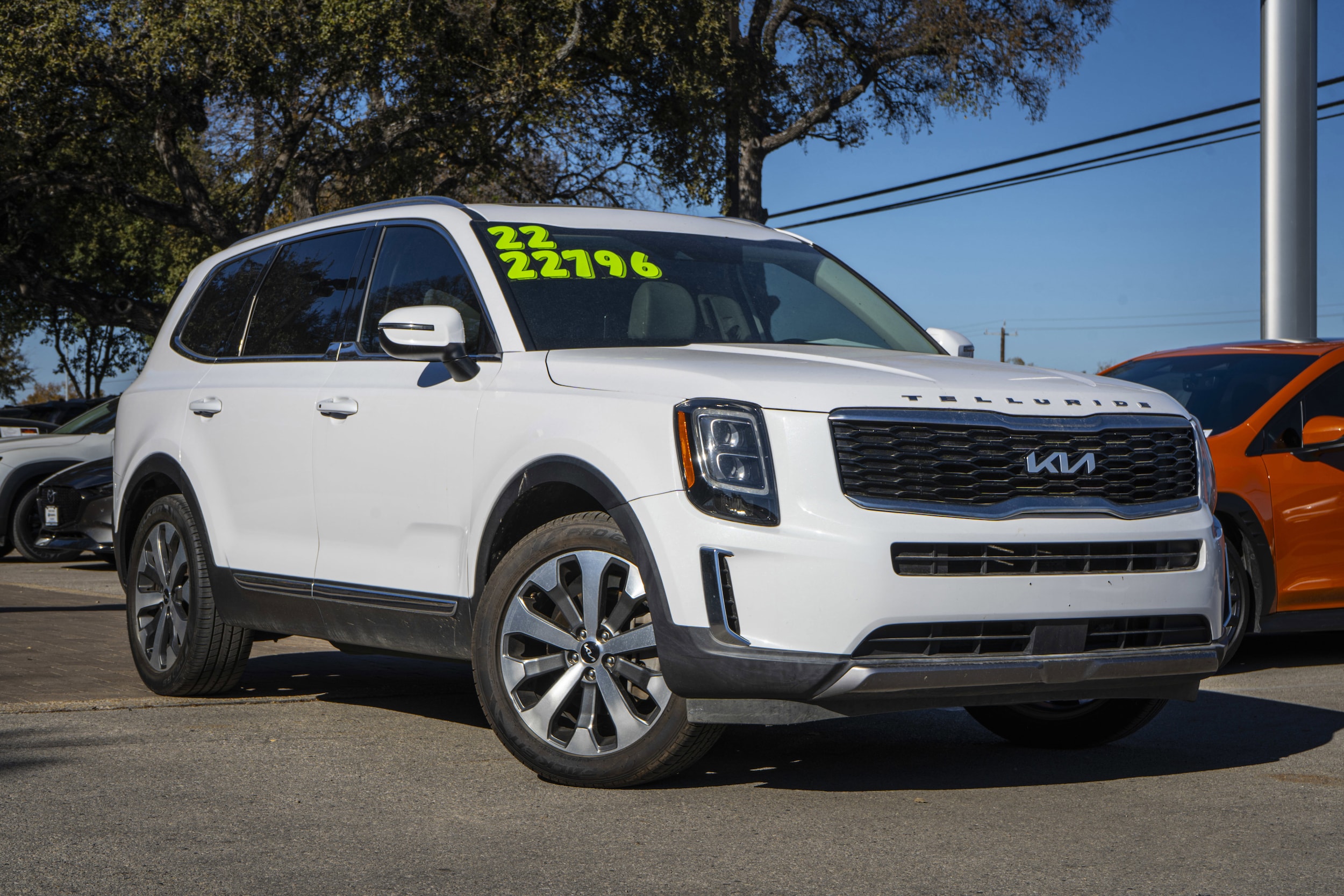 2022 Kia Telluride EX's photo