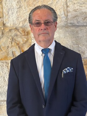 Staff member Avi Kotkowski from e999b0402da3