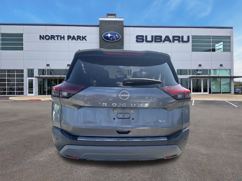 Used 2022 Nissan Rogue SV SUV