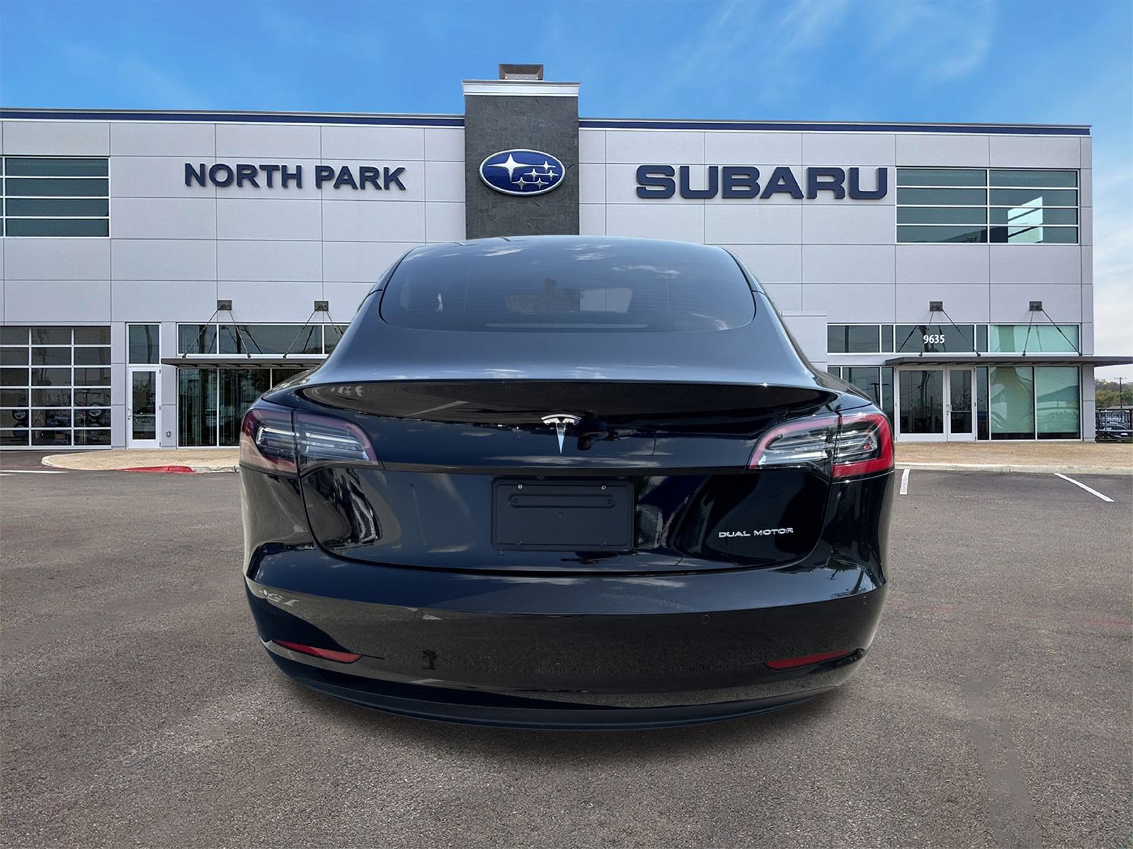 2021 Tesla Model 3 Long Range photo 4