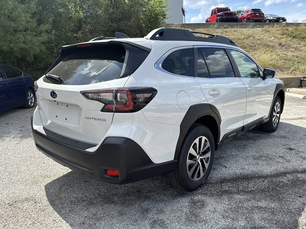 New 2025 Subaru Outback Premium SUV